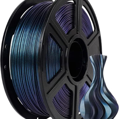 FlashForge PLA Burnt Titanium filament met metallic blauwpaarse glans, naast een gedraaide vaasprint