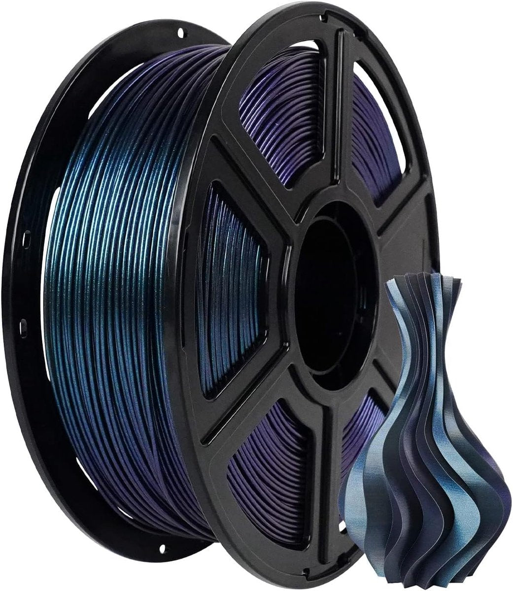 FlashForge PLA Burnt Titanium filament met metallic blauwpaarse glans, naast een gedraaide vaasprint