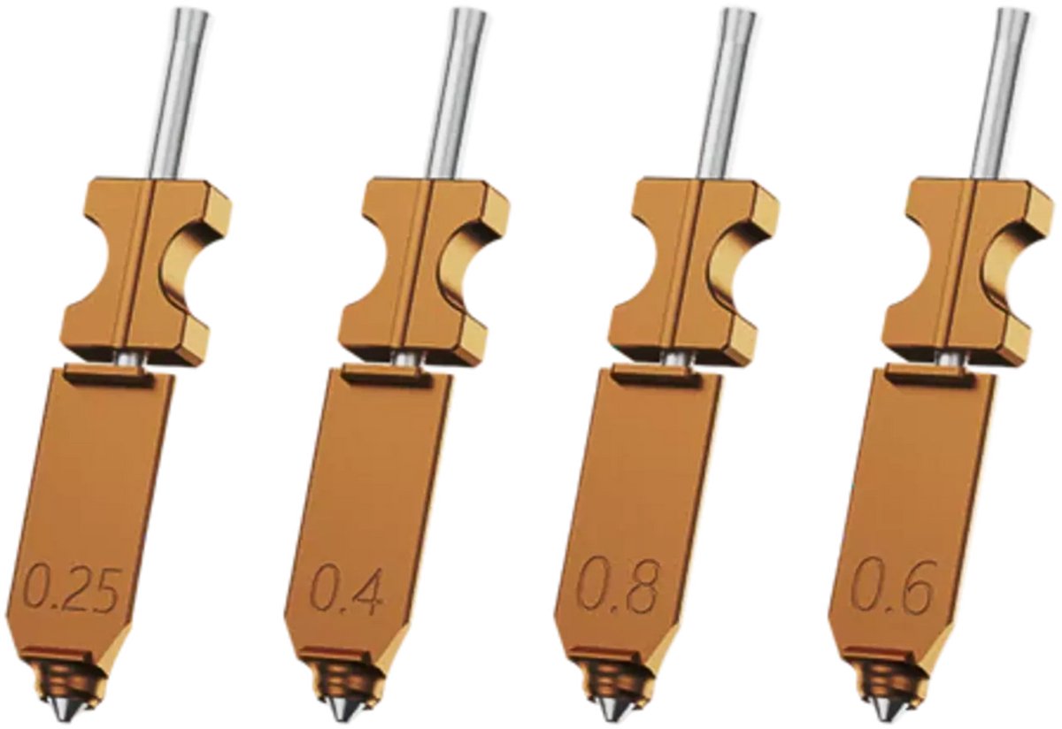 Set van vier FlashForge nozzles voor de Adventurer 5X met maatmarkering: 0,25, 0,4, 0,6 en 0,8 mm